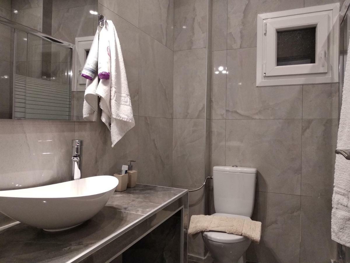 Metro Apartment เทสซาโลนิกิ ภายนอก รูปภาพ